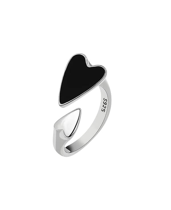 Vintage Black Heart Ring